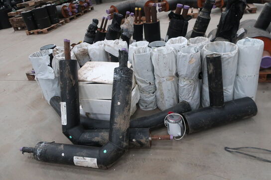 Parti af fjernvarmerør og -fittings