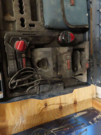 Linjelaser, BOSCH GLL 3-80 CG