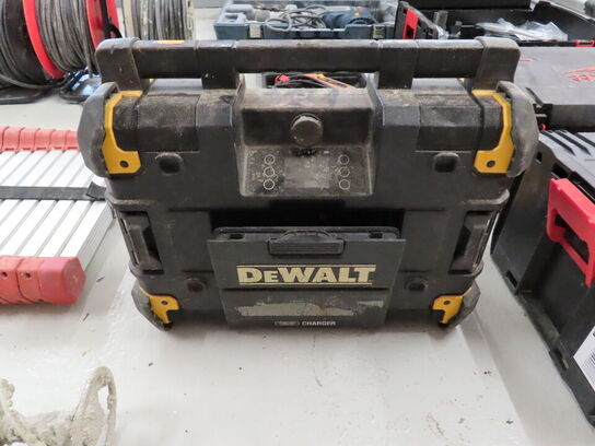 Radio, DEWALT DWST1-81078-QW