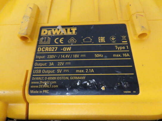 Radio, DEWALT DCR027