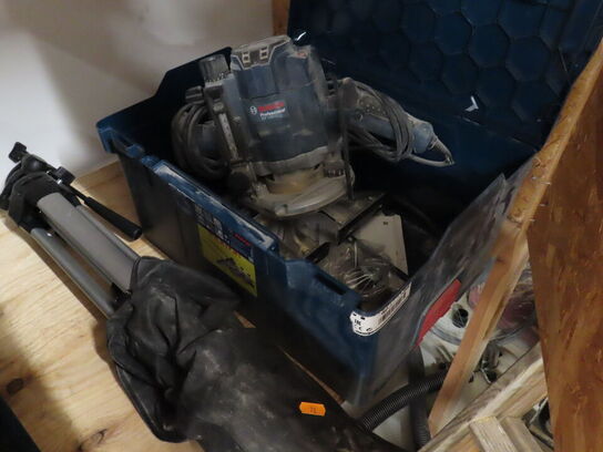 Overfræser, BOSCH GOF 1250 CE