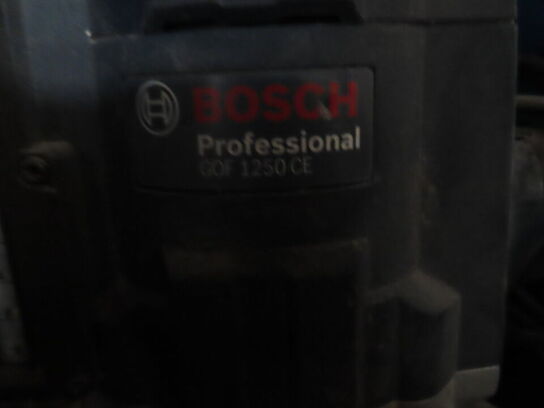 Overfræser, BOSCH GOF 1250 CE