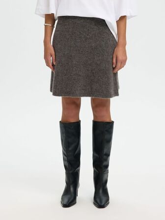 SLFLulu Brushed HW Knit Skirt SELECTED FEMME Str.: S