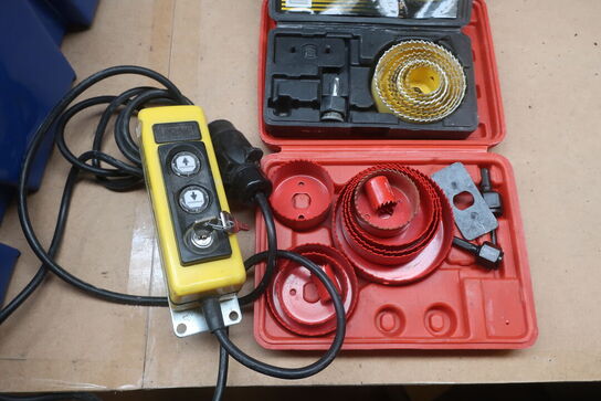 Hulbor, startkabler, værktøj m.m.