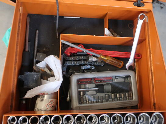 Værktøjsbord BETA UTENSILI TANK C25 inkl. indhold