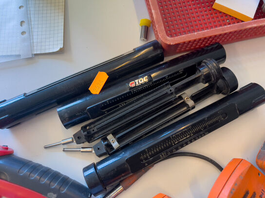 Forsk. måleværktøjer bl.a. ELCOMETER