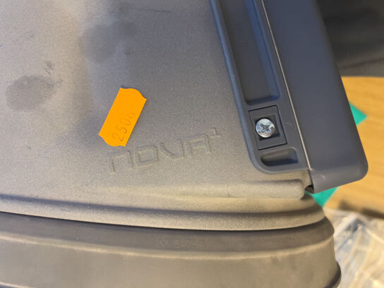 Beskyttelsesdragter & NOVA hjelm