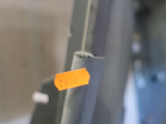 7 stk. infrarøde varmelamper & arbejdslampe på stativ