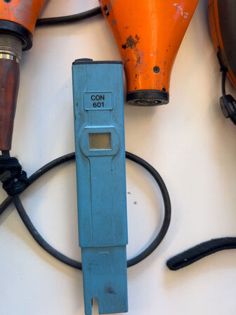 Forsk. måleværktøjer bl.a. ELCOMETER