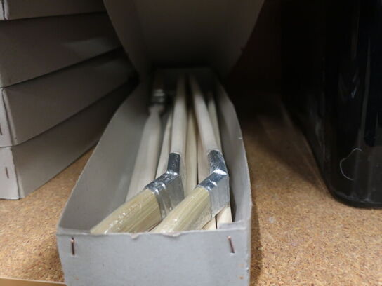 Ca. 100 stk. 1" pensler