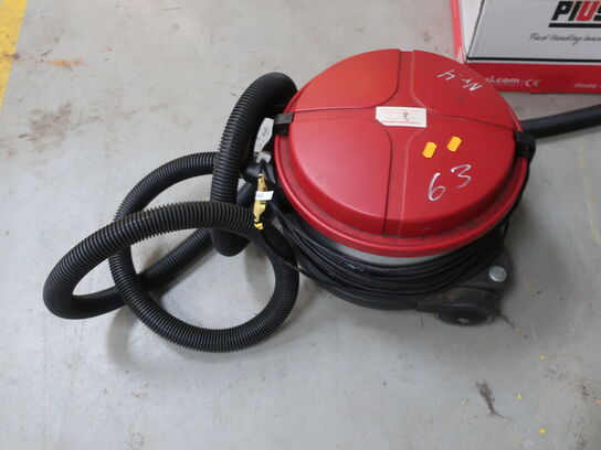 Støvsuger NILFISK GD 930