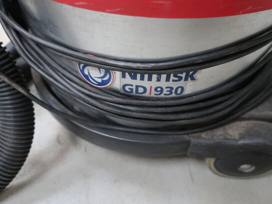 Støvsuger NILFISK GD 930