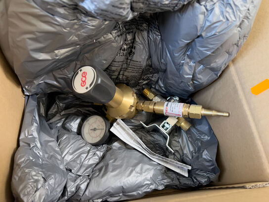 Regulator GCE UNISET Acelytene 0-1,5 bar (0768106)