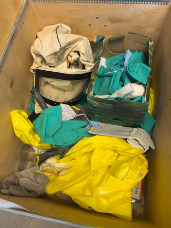 2 stk. værktøjskasser inkl. indhold