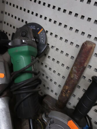 "Tøm skabet" - Vinkelslibere m.v. (se billeder)