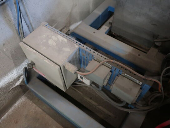 Højtryksanlæg (2000 bar) AQUATOOLS (SIHM) til vandafrensning af emner