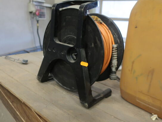 Højtryksanlæg (2000 bar) AQUATOOLS (SIHM) til vandafrensning af emner