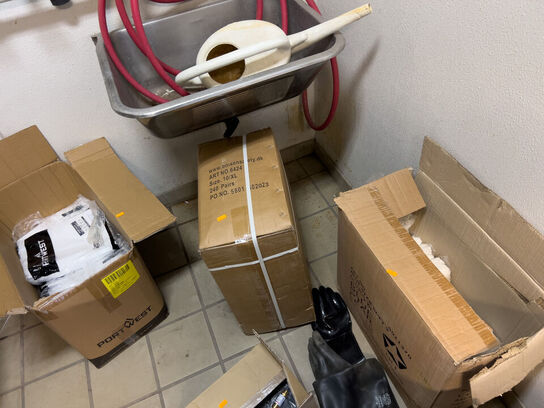 Handsker & beskyttelsesdragter (se billeder)