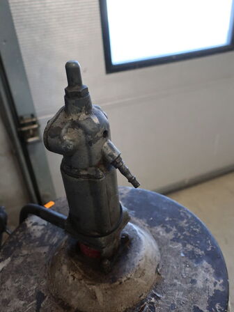 Fedtpumpe V. LØWENER