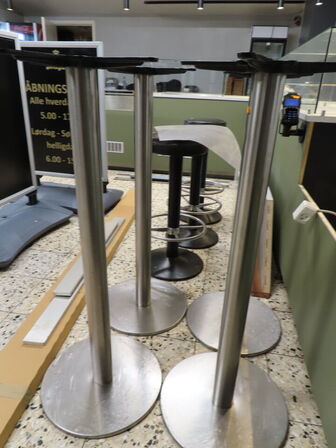 Div. skilte og stole