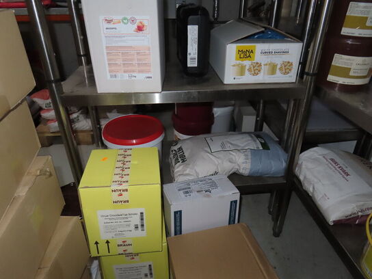 Div. reoler med indhold