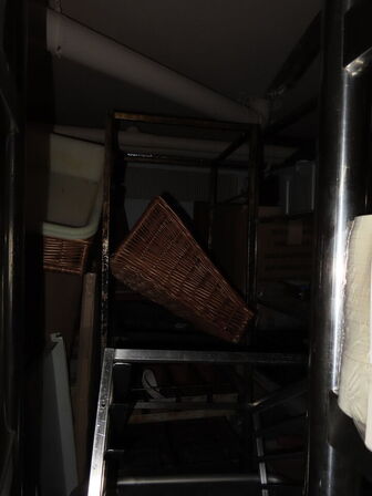 Div. reoler og indhold