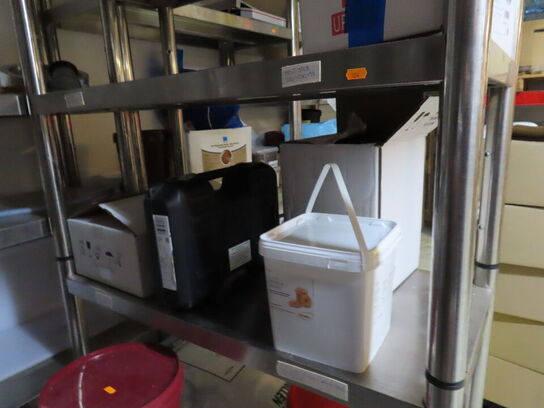 Div. reoler med indhold