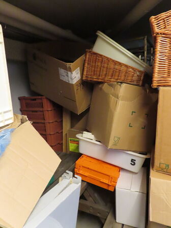 Div. reoler og indhold