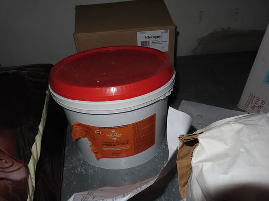 Pallereol med indhold