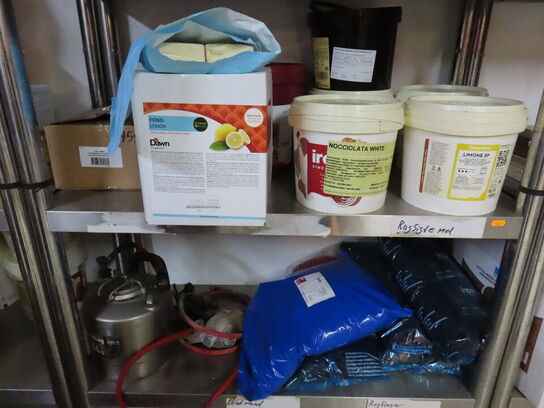 Div. reoler med indhold