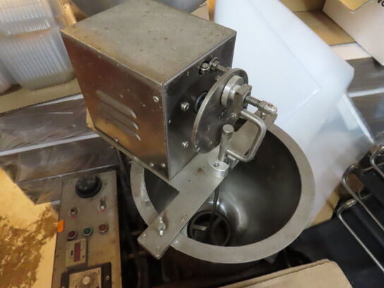 Div. emballage og donutmaskine