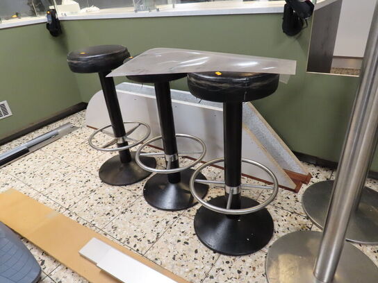 Div. skilte og stole