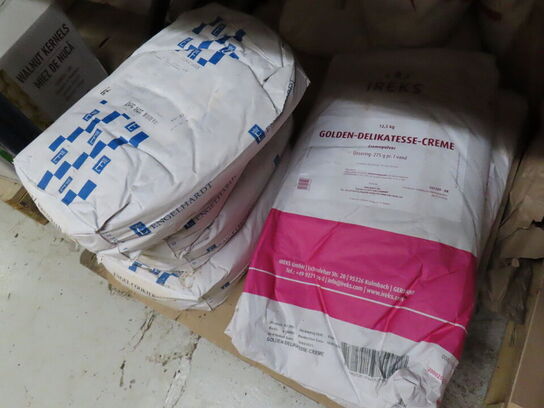 Pallereol med indhold