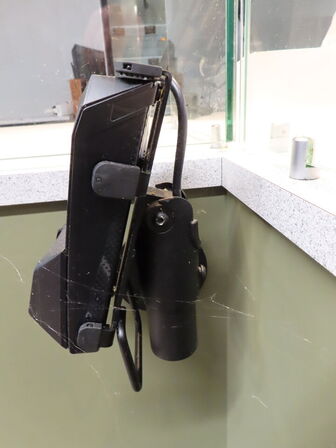 POS terminal med dankortterminal, stregkodescanner og pengeskuffe