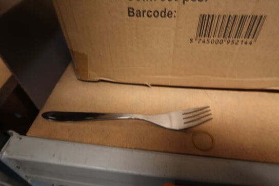 300 stk. Frokost/dessert gaffel P1 182 mm