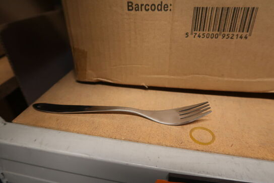 300 stk. Frokost/dessert gaffel P1 182 mm