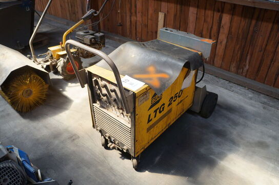 Svejser ESAB LTG 250 