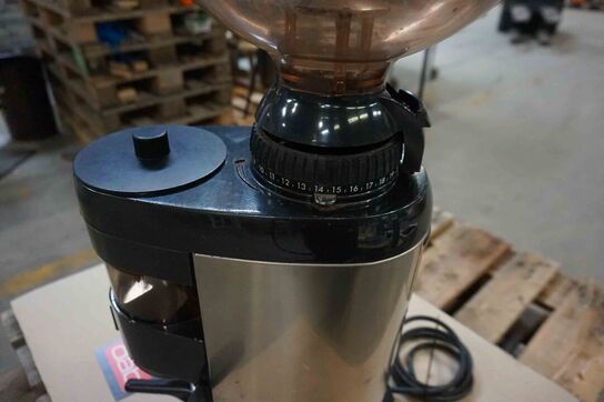 FAEMA MC99 Kaffekværn (MOMSFRI) 