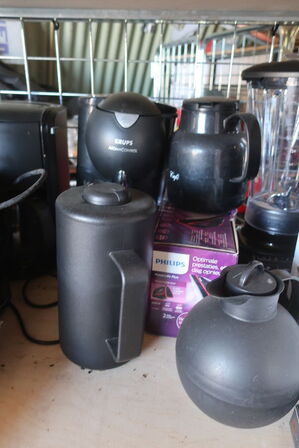 Kaffemaskiner, kander, bajler m.m.