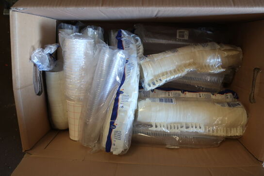 Engangsservice, stolebetræk, bukser, trøjer m.m.