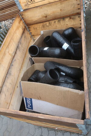 Diverse rør, fittings m.v.  