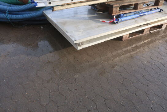 2 stk. sider til gravekasse