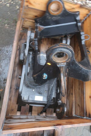 Skifte til gravemaskine ENGCON QS70-LIEBHERR