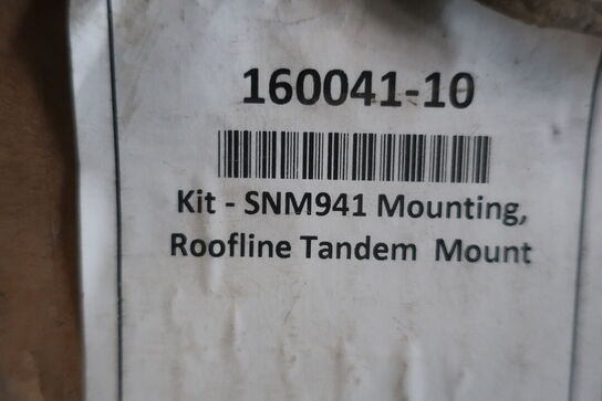 Kabler, monteringsudstyr m.v. til TRIMBLE 