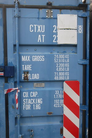 20' container med indhold