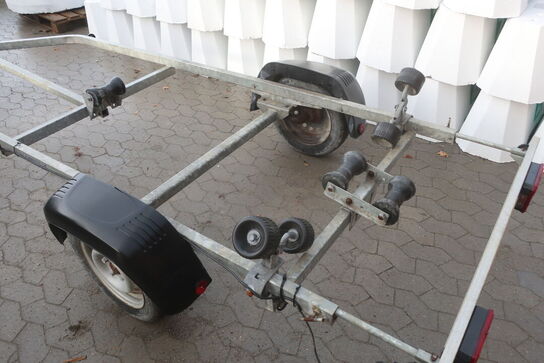 Bådtrailer VARIANT Ocean 750