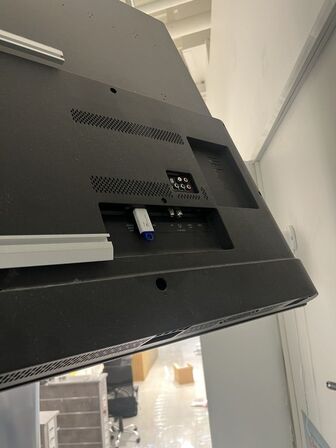 Fladskærms TV PHILIPS (model ukendt)