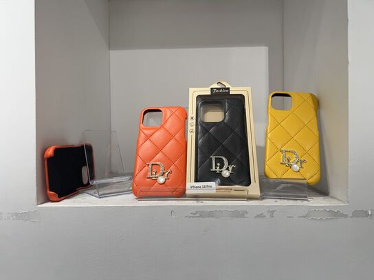 Covers til iPad, iPhone m.v. (se billeder)