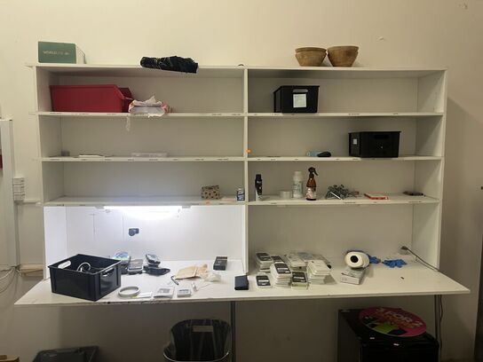 Værkstedsbord inkl. indhold