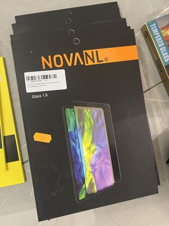 Div. glasbeskyttere til bl.a. Apple & Huawei (se billeder)